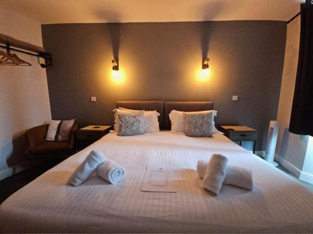 Sleepy Puffin Guest House Тенбі Екстер'єр фото